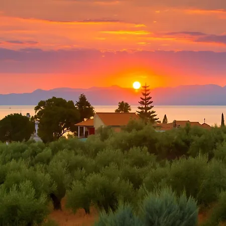 Palaiochora Retreat - Sea Sunset Rooftop Apartment *