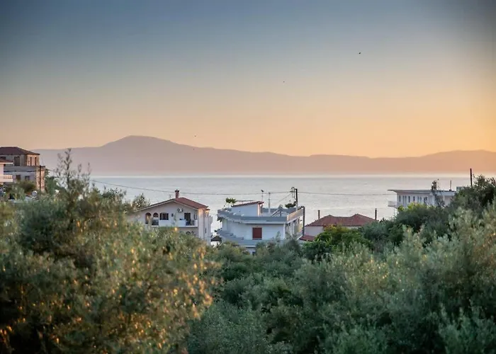 Palaiochora Retreat - Sea Sunset Rooftop Kalamata